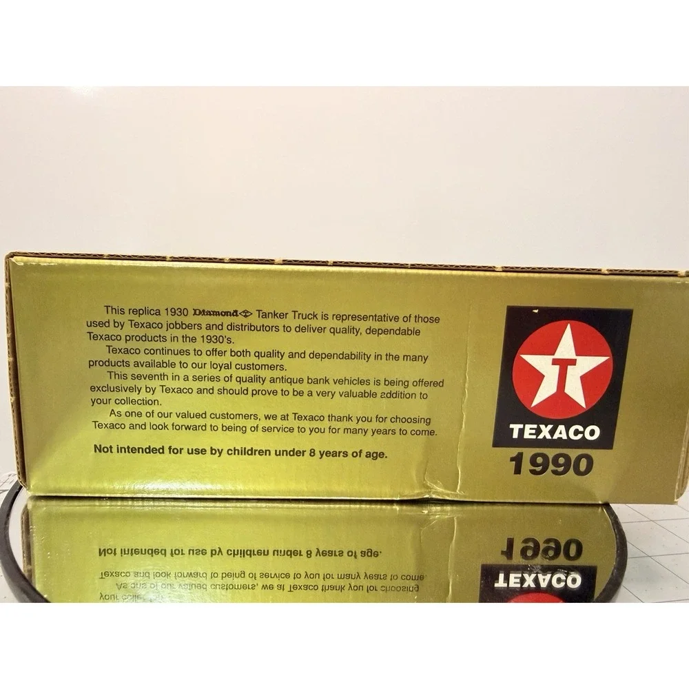 Vintage 1990 ERTL Texaco 1930 Diamond T Fuel Tanker Diecast Coin Bank